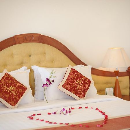 Hoang Yen 2 Hotel Thu Dau Mot Exterior photo