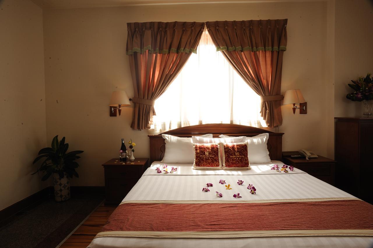 Hoang Yen 2 Hotel Thu Dau Mot Exterior photo